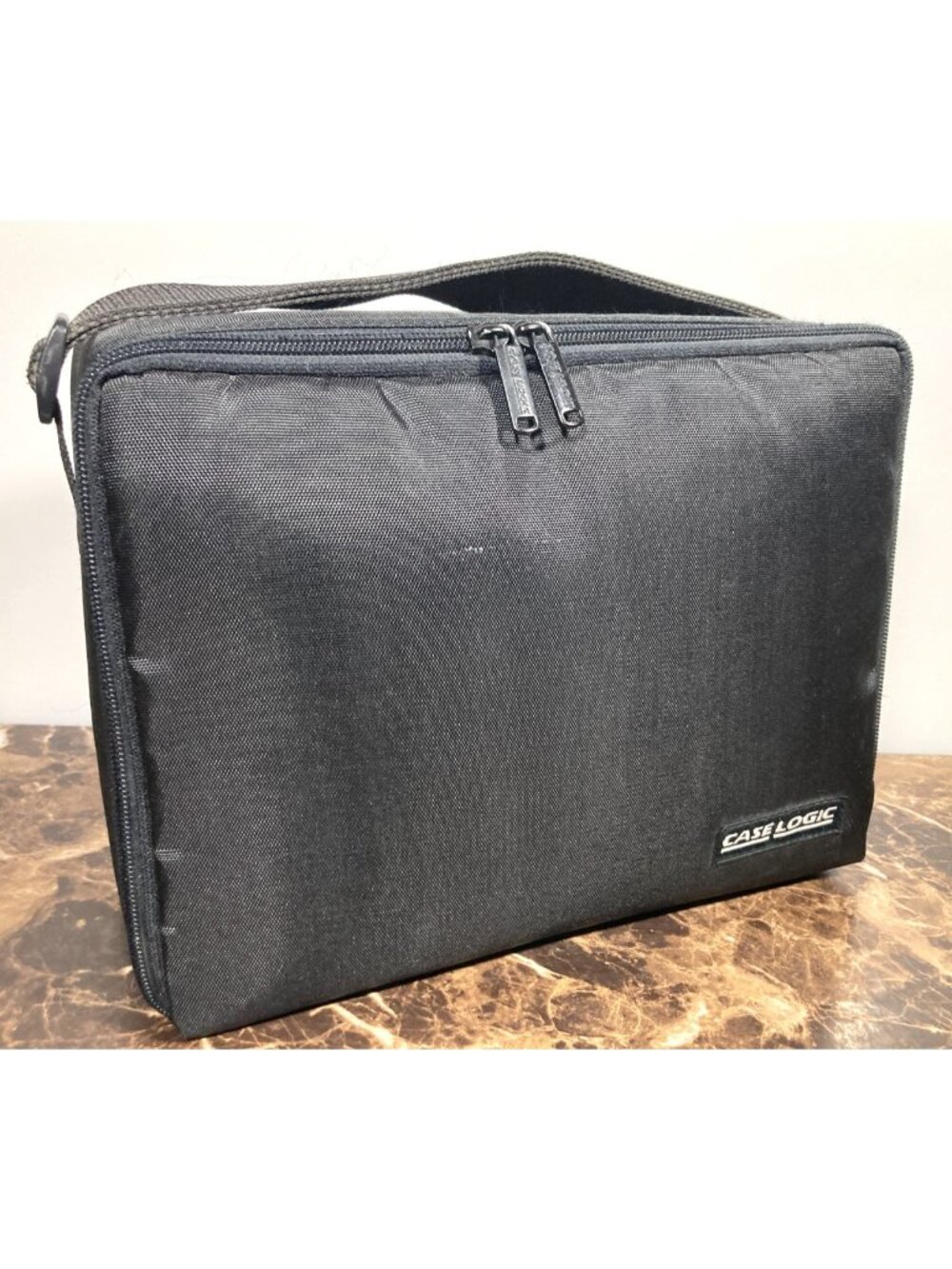 Case Logic Vintage 30 CD Holder Bag Carrying Case Storage w/ Adustable Strap